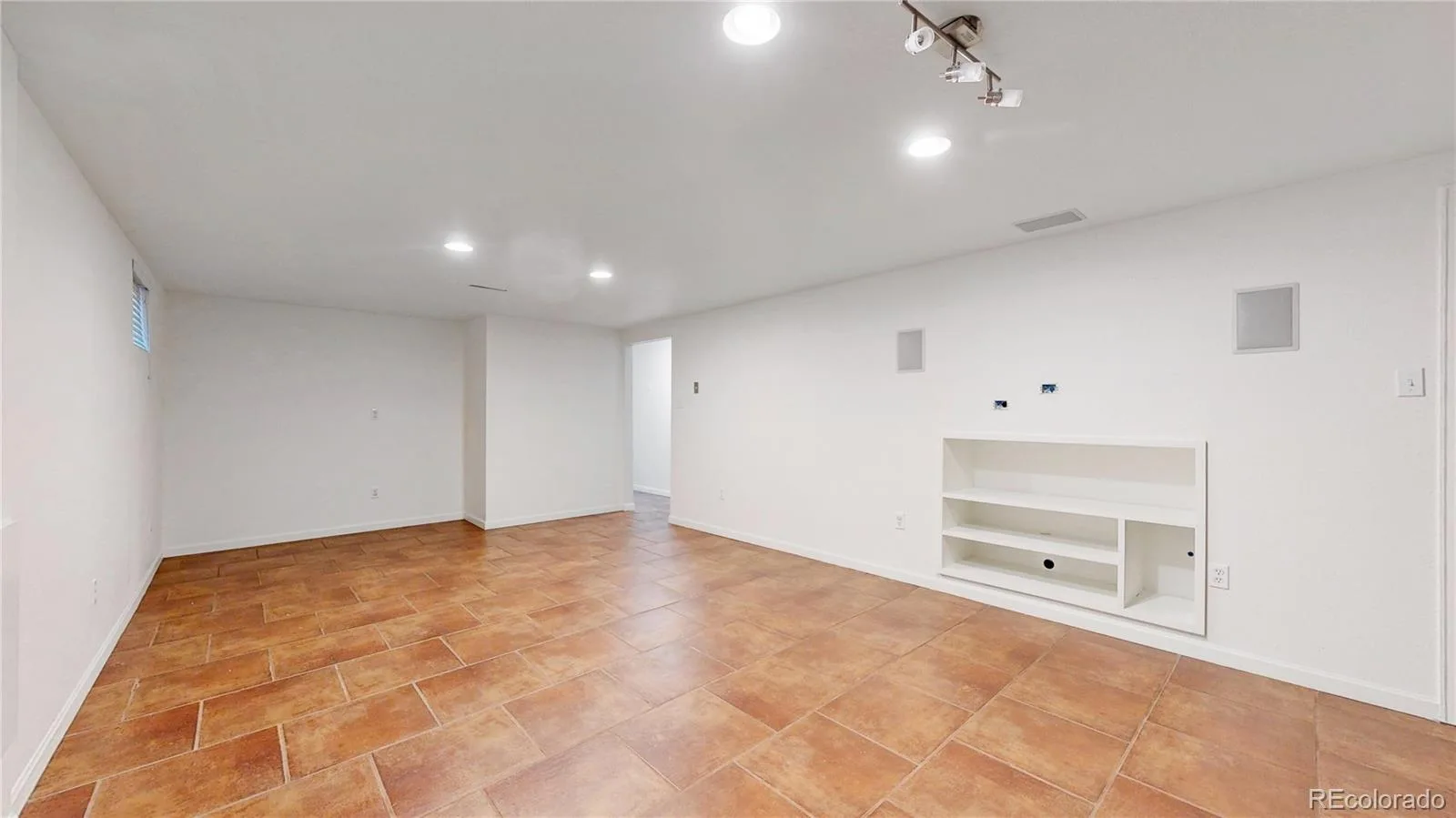 6650 E Harvard Avenue Denver CO 80224 | MLS #REC4420198 07212026203252 1600 19