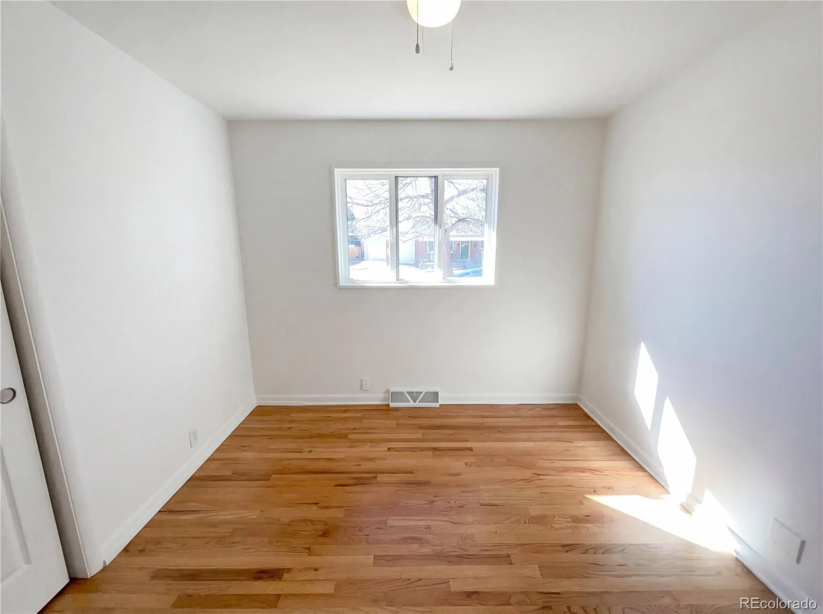 3395 W Saratoga Avenue Englewood CO 80110 | MLS #REC4420221 06242026230600 1600 17