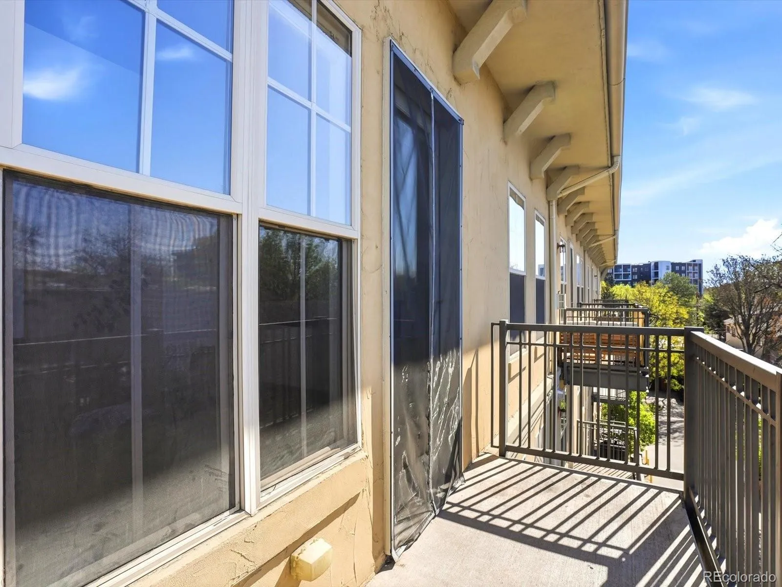 1699 N Downing Street #408 Denver CO 80218 MLS #REC4420237 04232026192824 1600 34