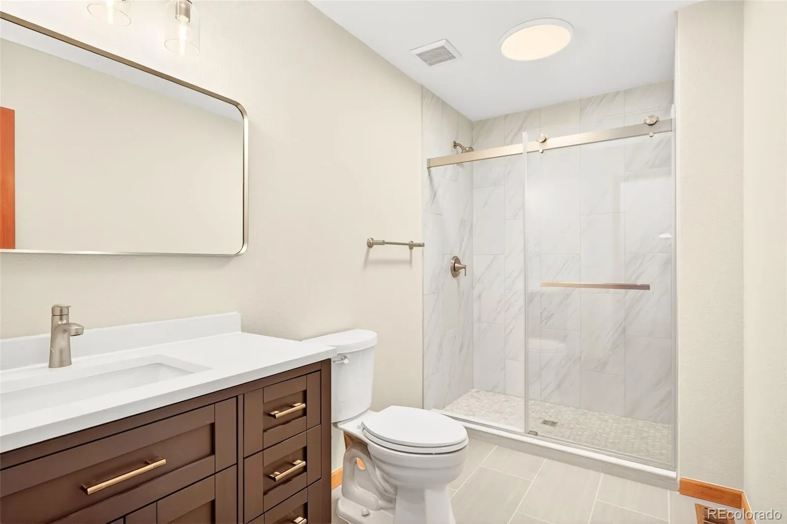 04092026182302 1600 21