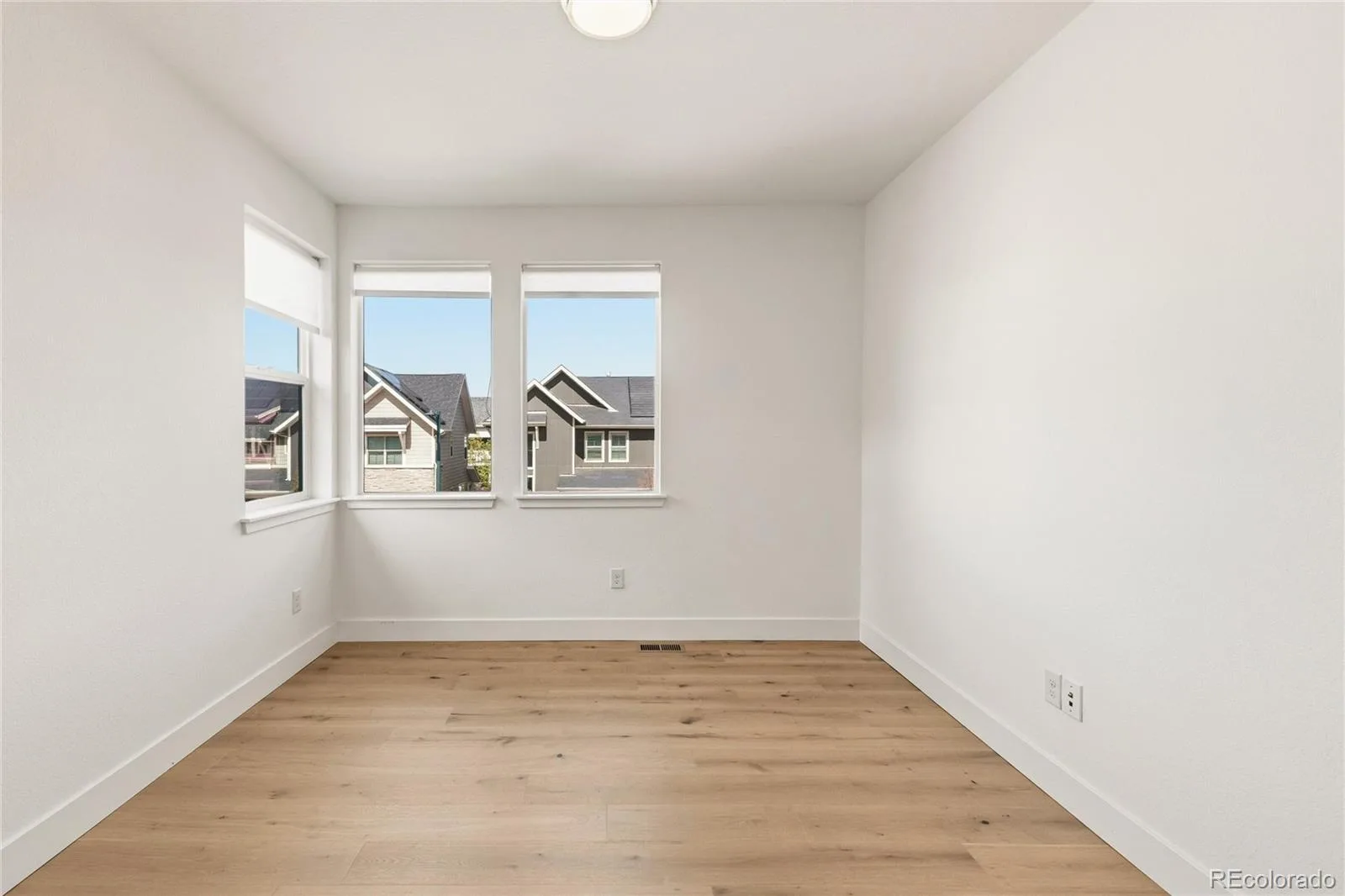 6121 Chester Street Denver CO 80238 | MLS #REC4421217 08012026144825 1600 23