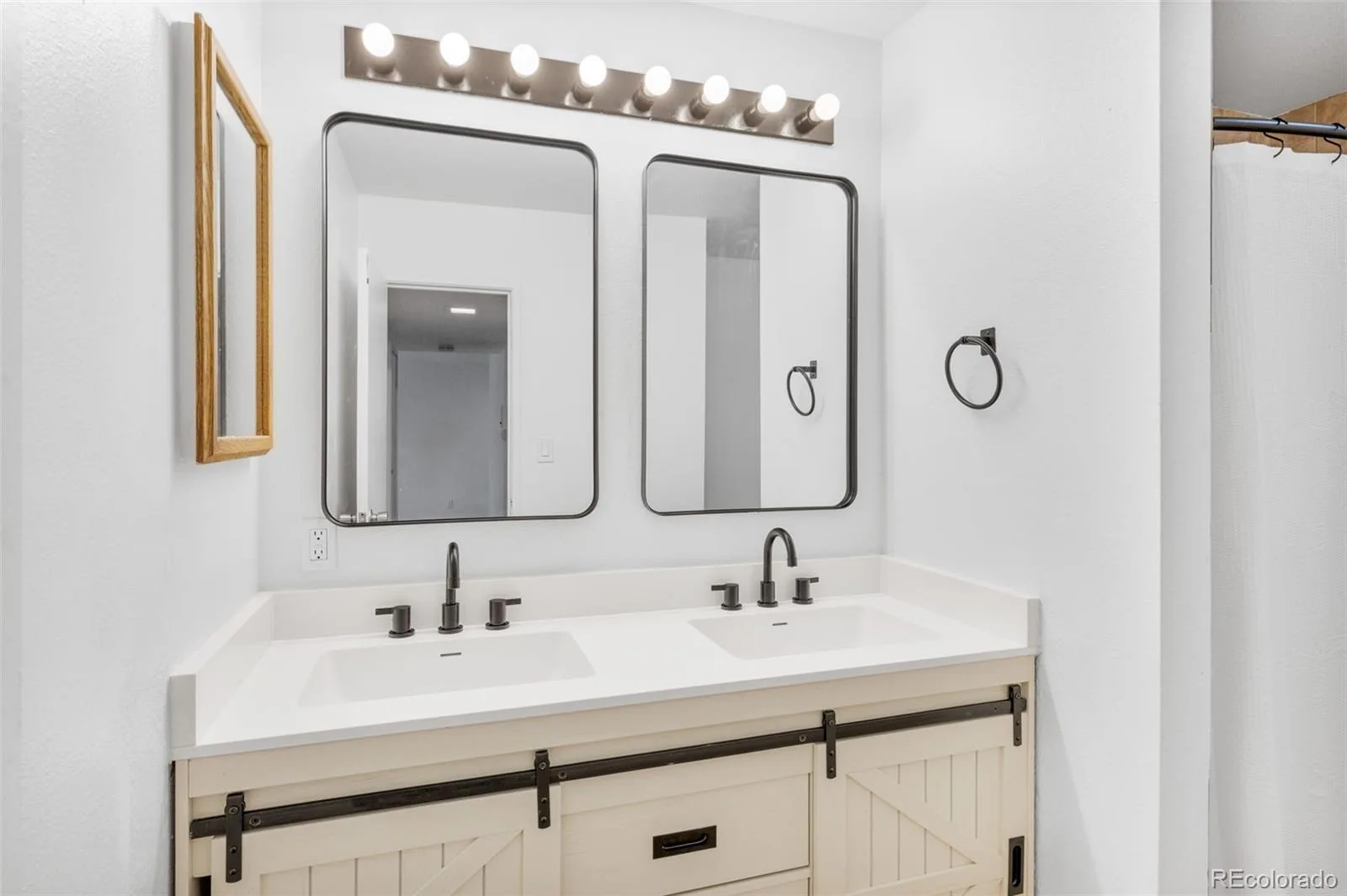 7755 E Quincy Avenue #303A5 Denver CO 80237 MLS #REC4421615 06042026141133 1600 24