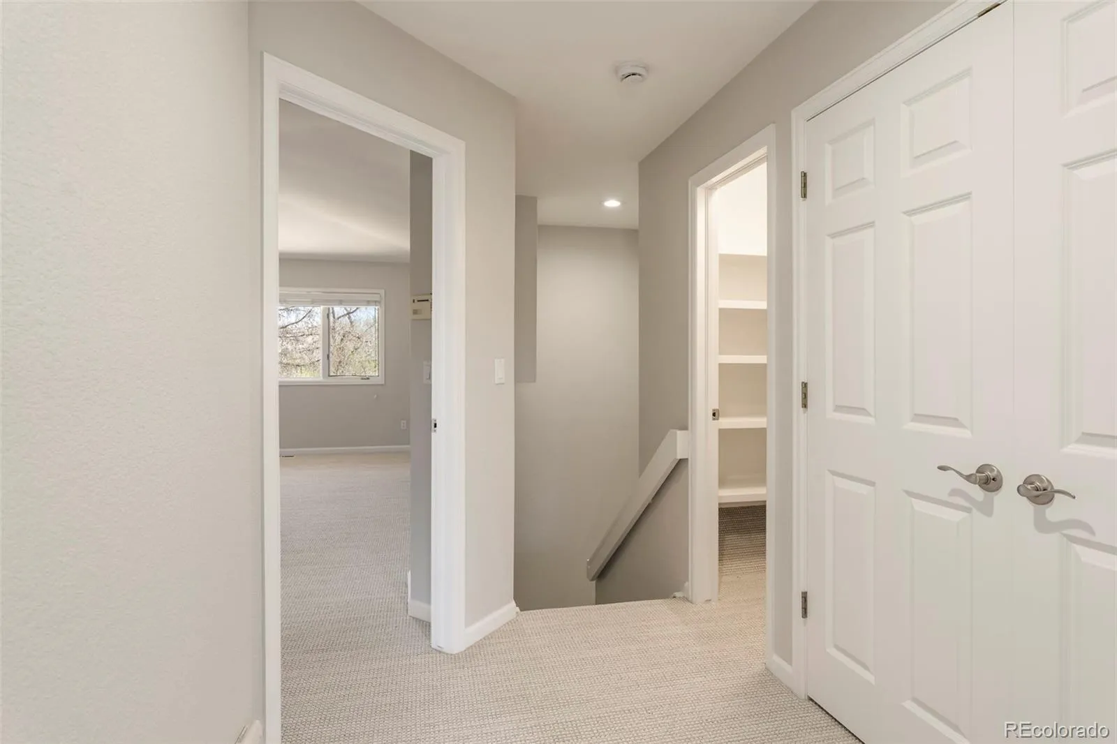 5048 E Cherry Creek South Drive Denver CO 80246 MLS #REC4422791 04102026195426 1600 18