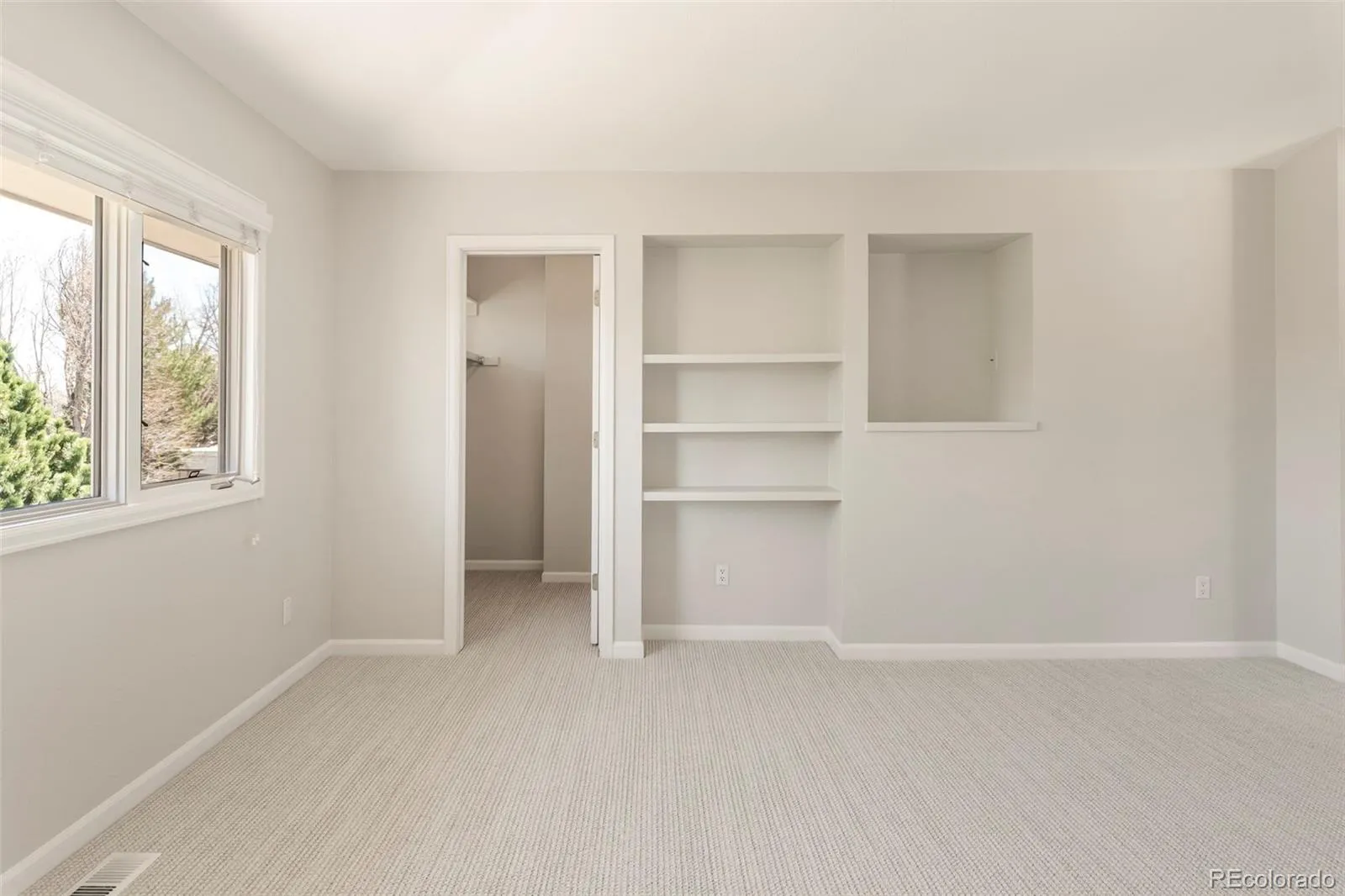 5048 E Cherry Creek South Drive Denver CO 80246 MLS #REC4422791 04102026195426 1600 23