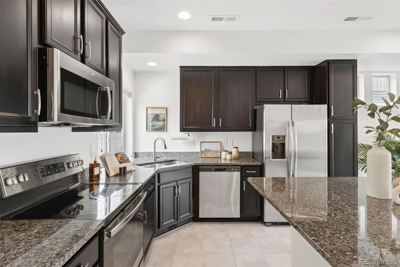 4876 Halifax Court Denver CO 80249 | MLS #REC4423388 08122026220009 1600 2