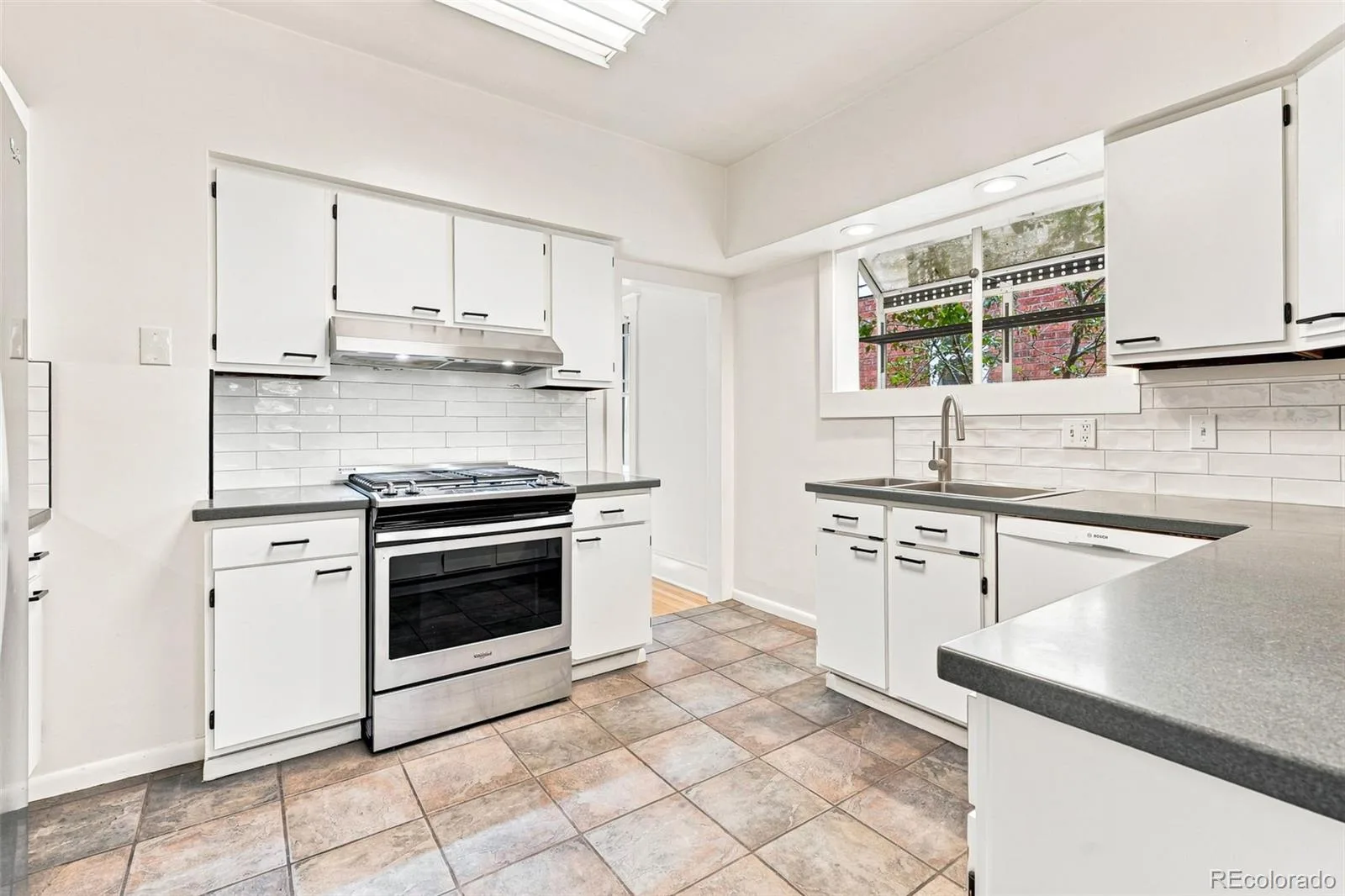 857 Madison Street Denver CO 80206 | MLS #REC4424342 08032026192934 1600 15