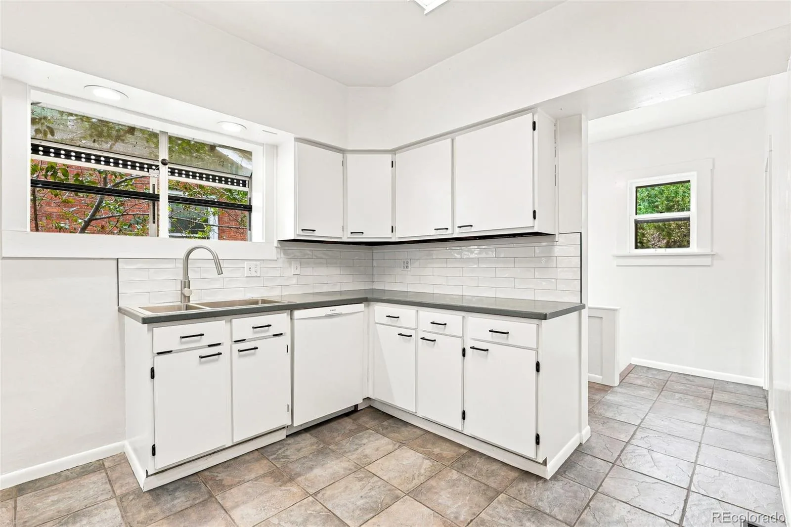 857 Madison Street Denver CO 80206 | MLS #REC4424342 08032026192934 1600 17