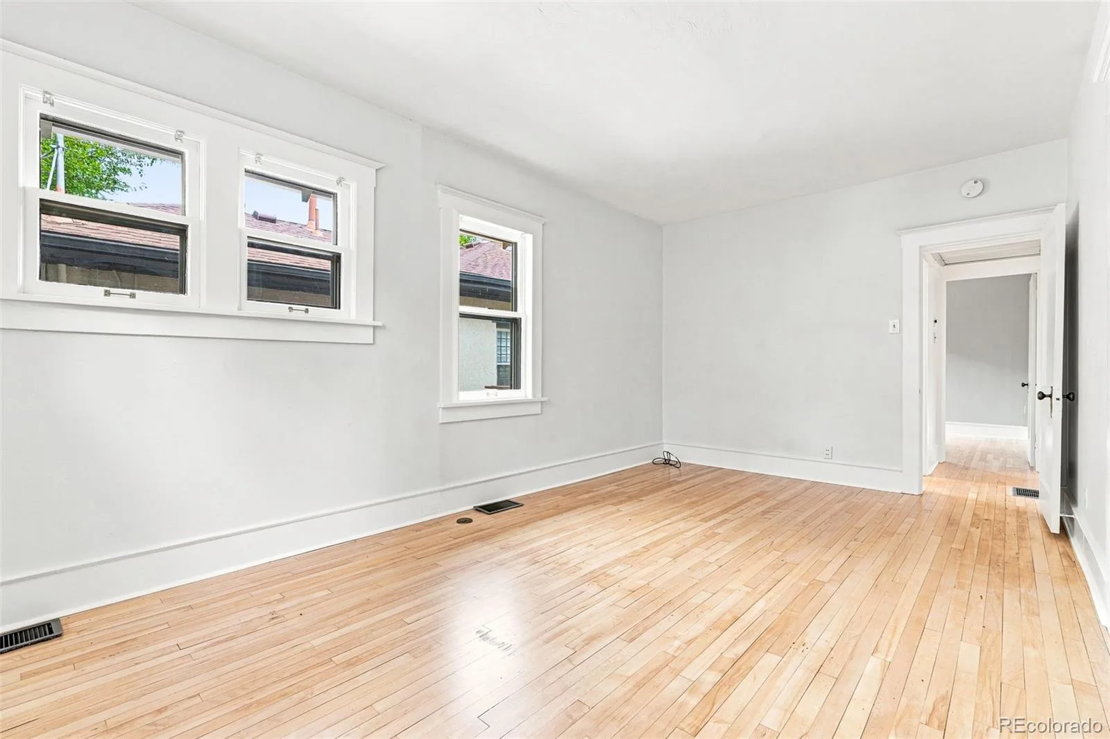857 Madison Street Denver CO 80206 | MLS #REC4424342 08032026192934 1600 22