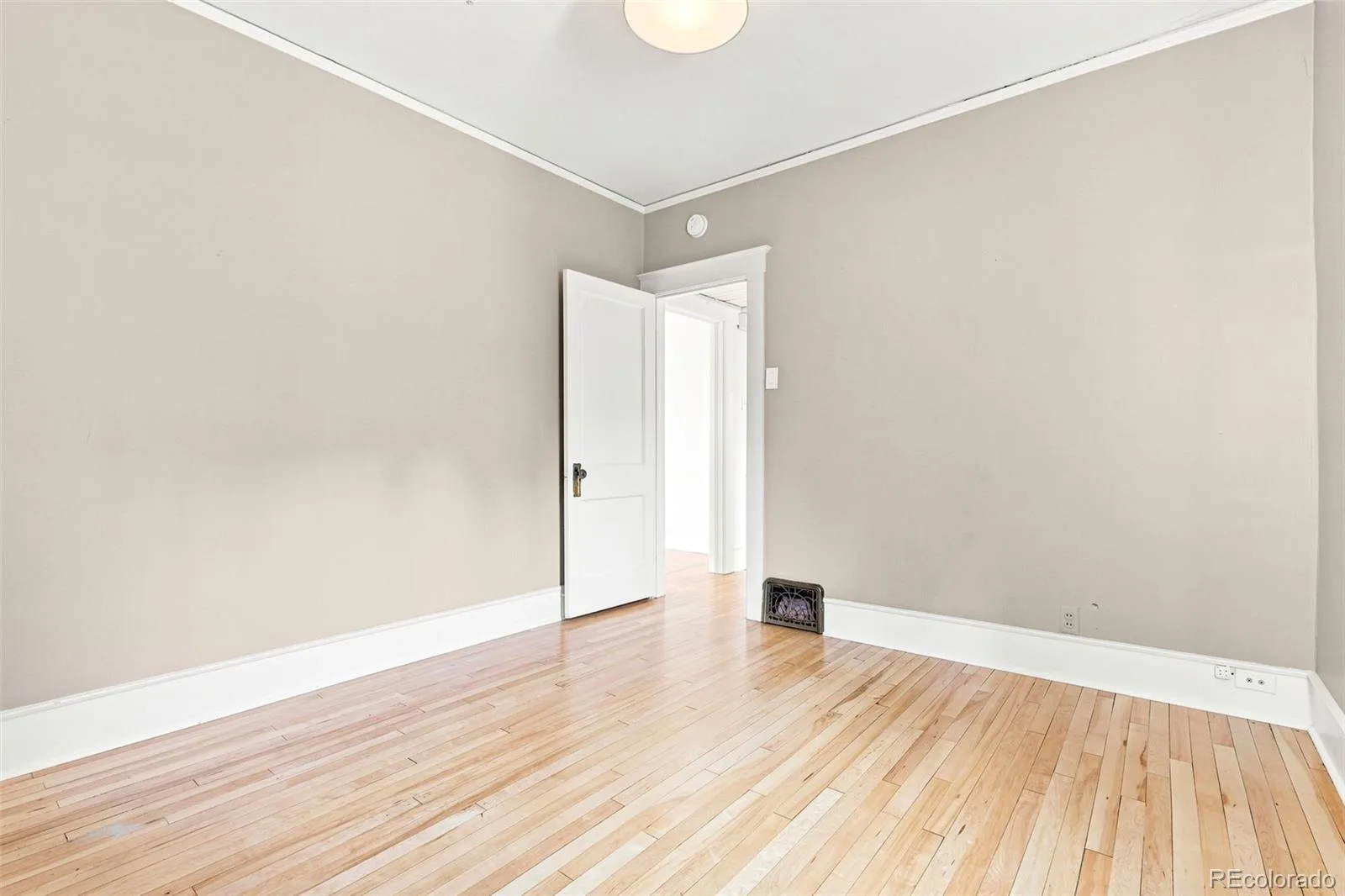 857 Madison Street Denver CO 80206 | MLS #REC4424342 08032026192934 1600 26