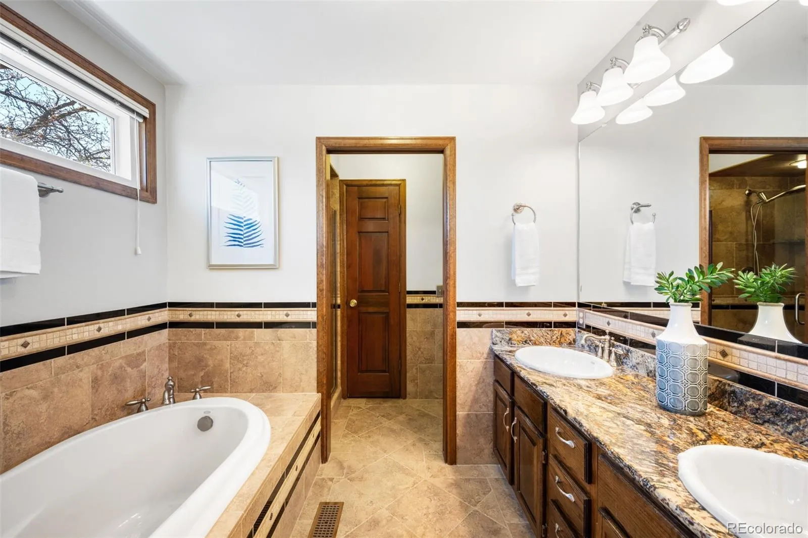 4641 S Perry Way Denver CO 80236 MLS #REC4424491 05142026181343 1600 21