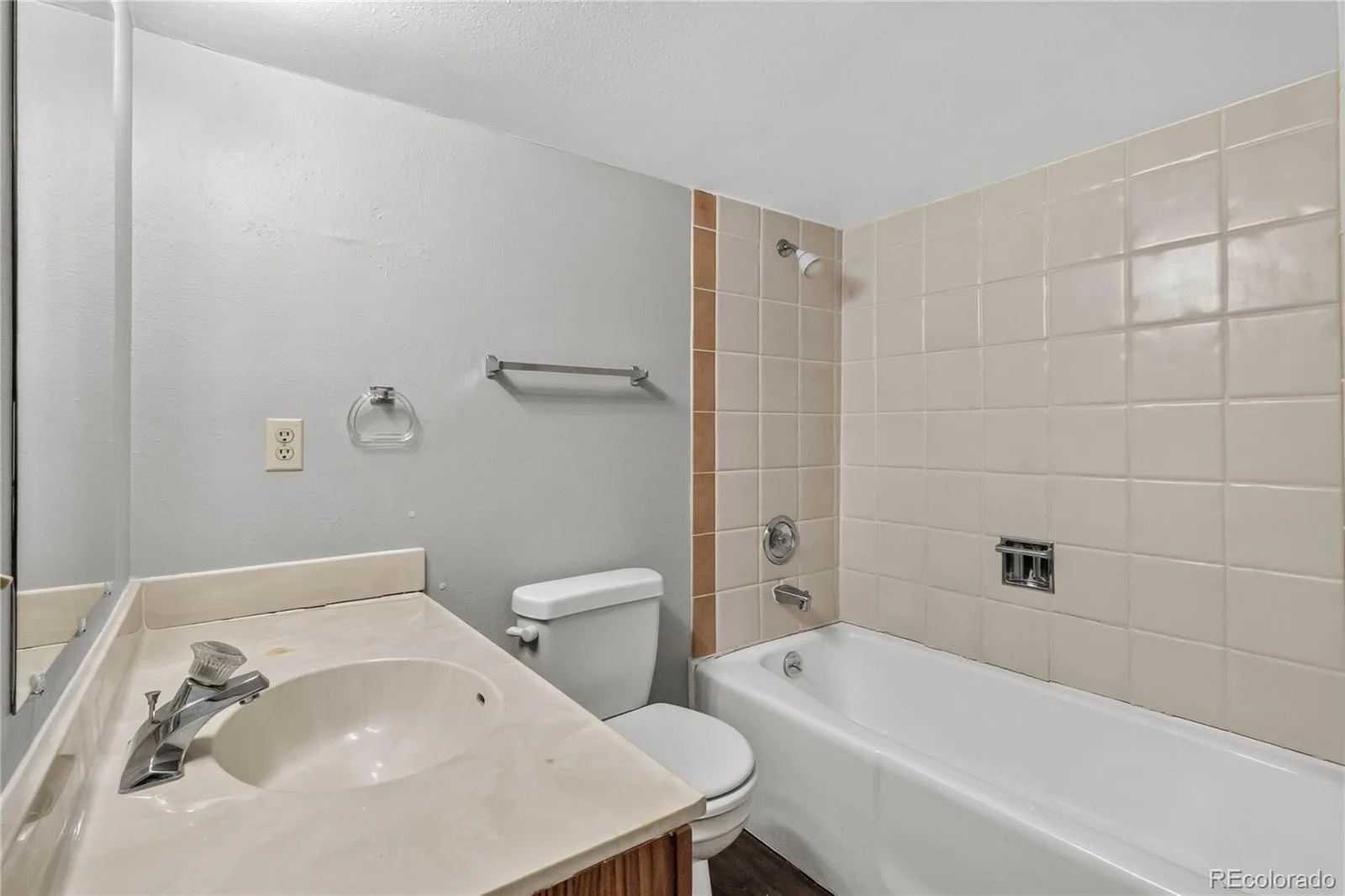 5374 W Canyon Trail #C Littleton CO 80128 | MLS #REC4424831 08052026161533 1600 20