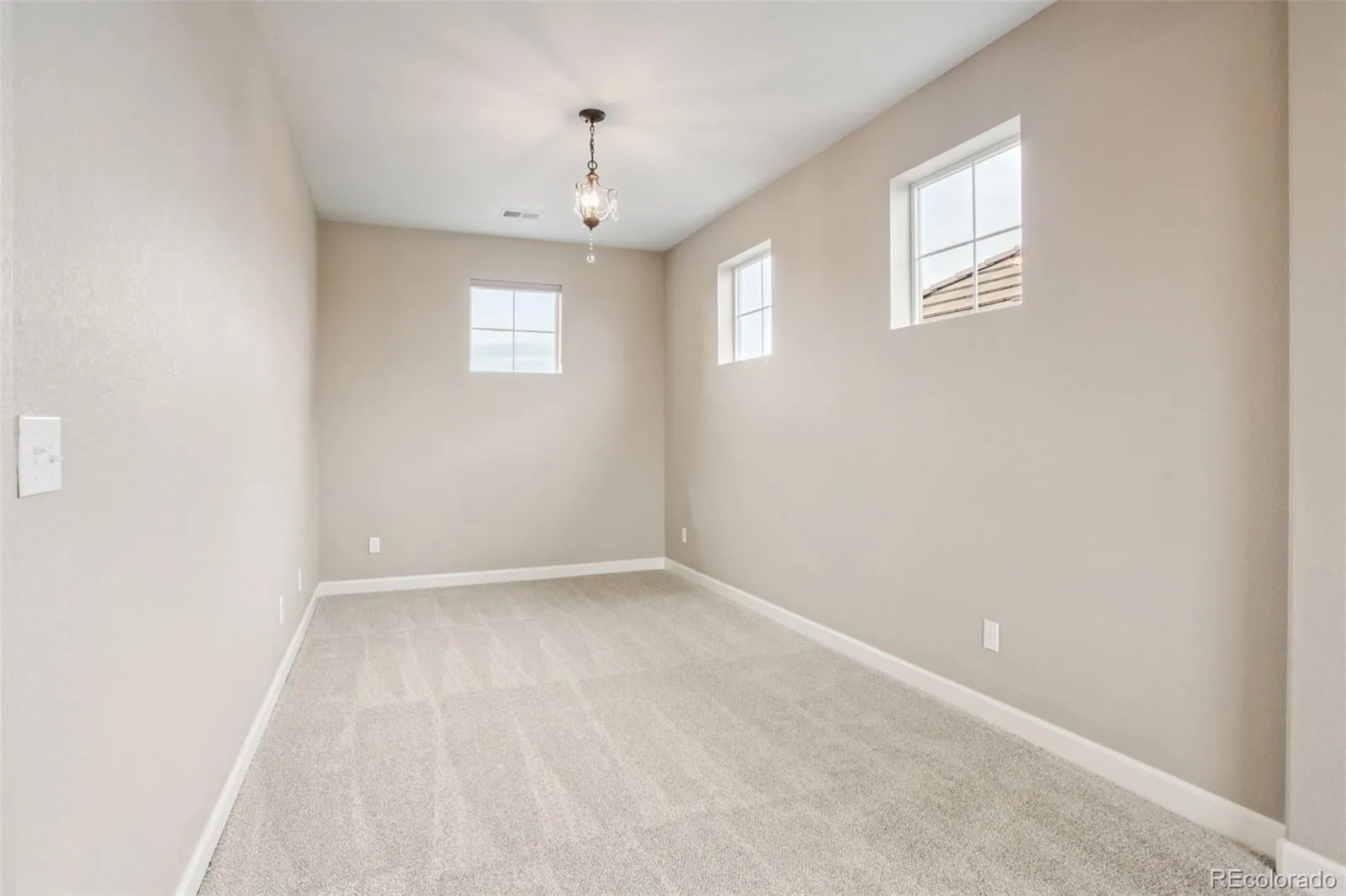 10532 Lexington Lane Parker CO 80134 MLS #REC4427342 05252026175059 1600 23