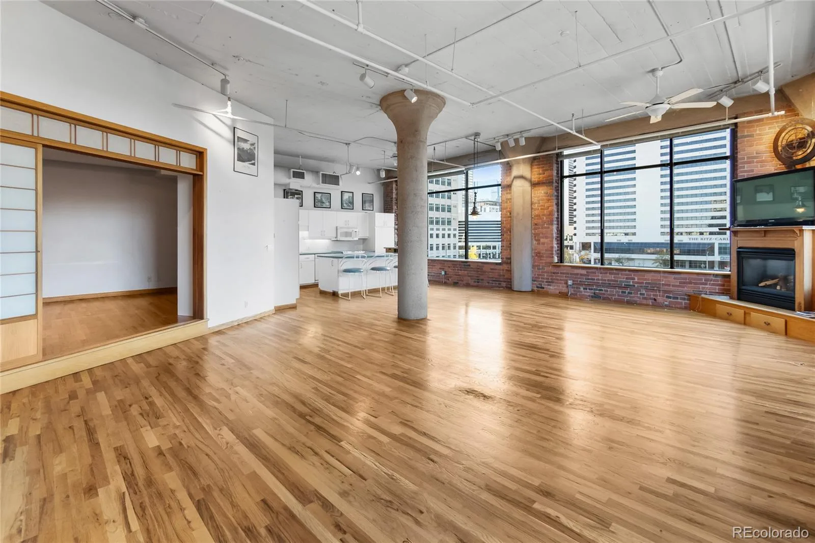 2000 Arapahoe Street #402 Denver CO 80205 | MLS #REC4427739 09292026235227 1600 2