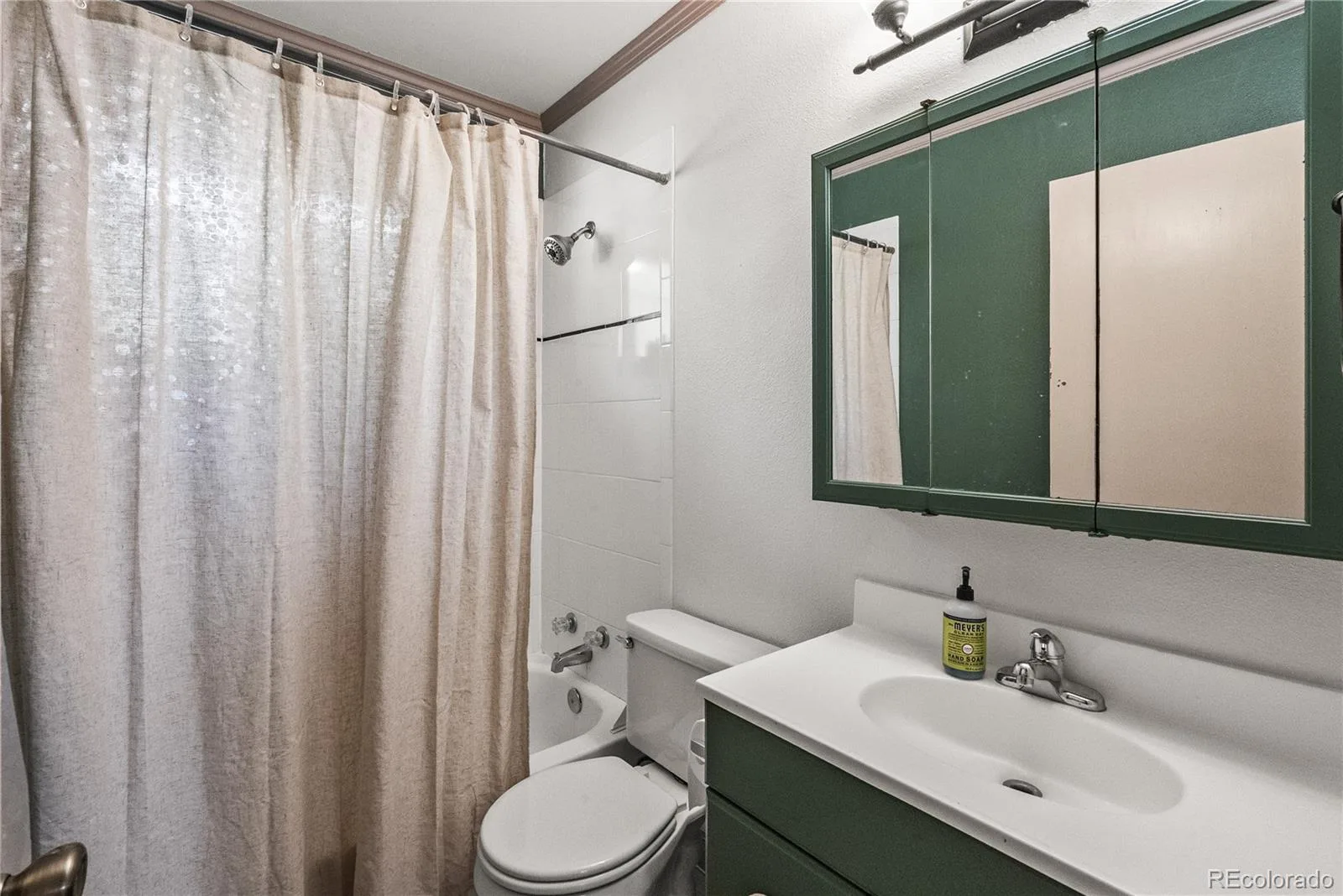 10325 W 16th Avenue Lakewood CO 80215 | MLS #REC4429158 08152026160023 1600 16
