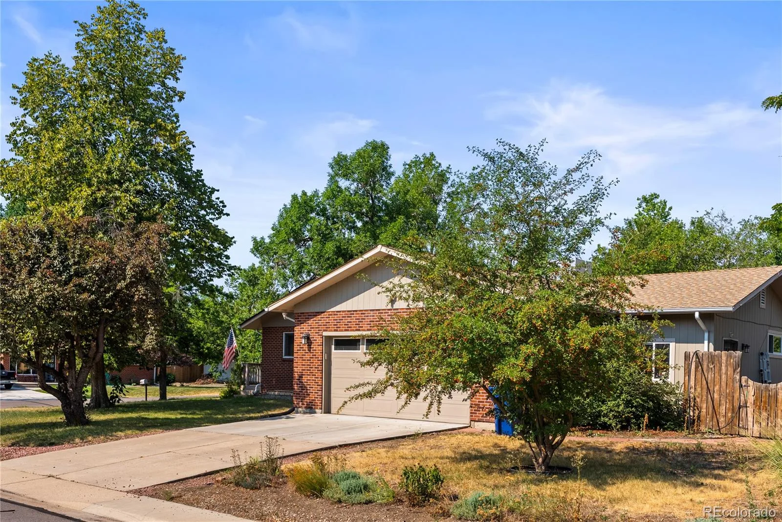 10325 W 16th Avenue Lakewood CO 80215 | MLS #REC4429158 08152026160023 1600 2