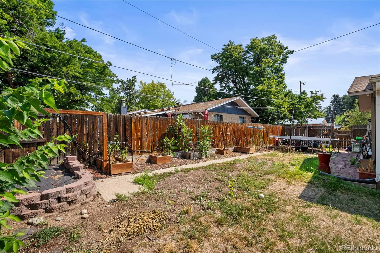 10325 W 16th Avenue Lakewood CO 80215 | MLS #REC4429158 08152026160023 1600 25