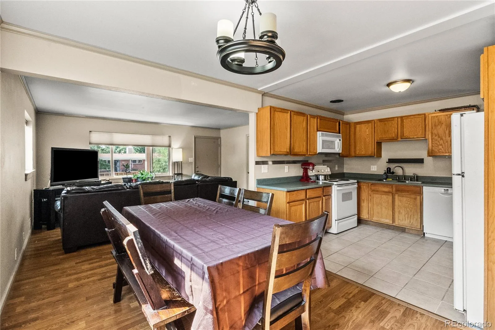 10325 W 16th Avenue Lakewood CO 80215 | MLS #REC4429158 08152026160023 1600 8