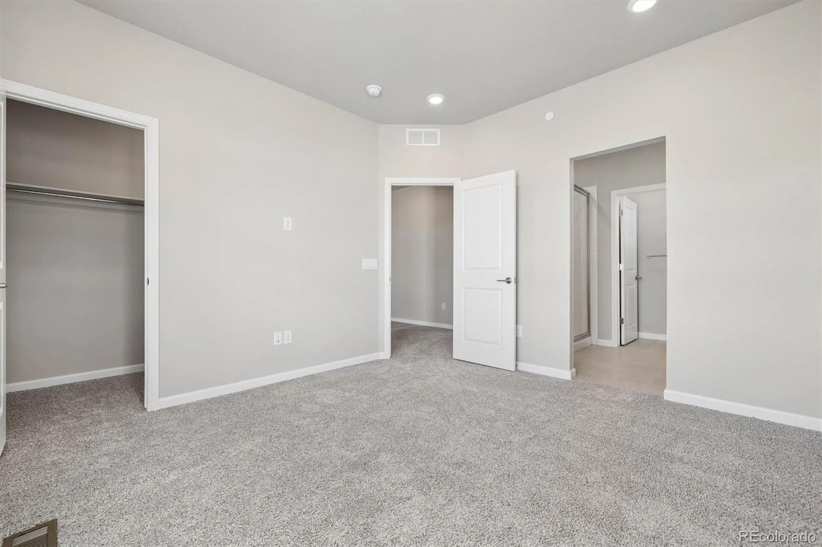 6720 Merseyside Lane Castle Pines CO 80108 | MLS #REC4429563 08112026224142 1600 13