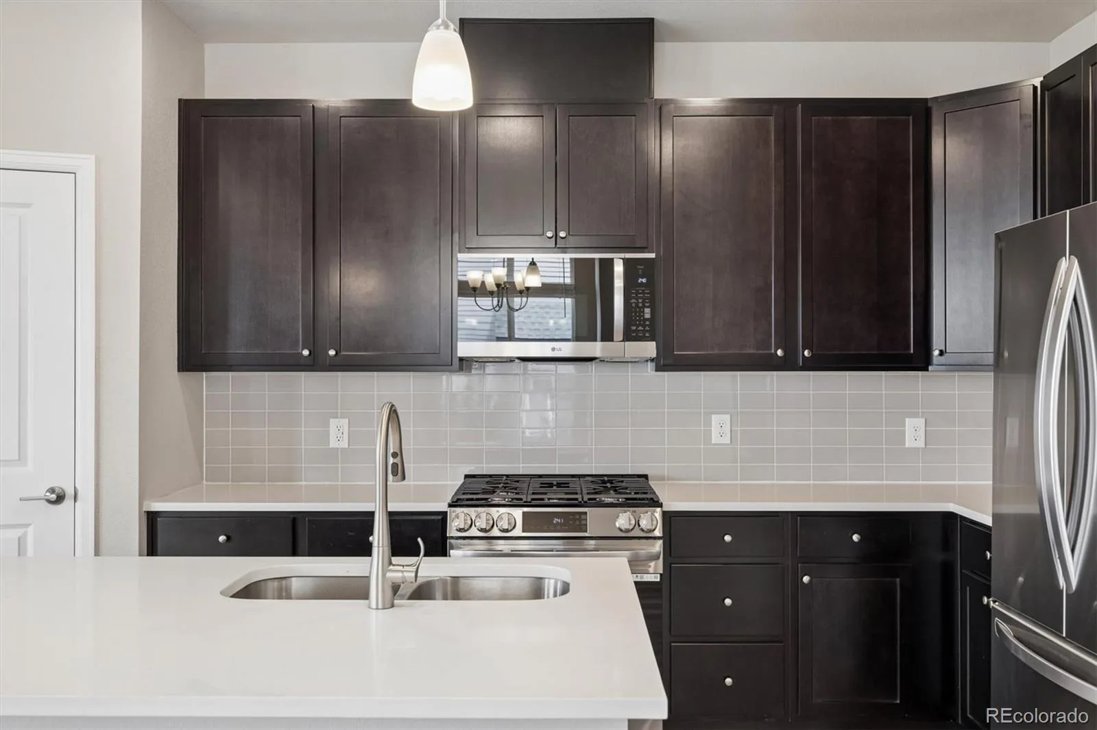 6720 Merseyside Lane Castle Pines CO 80108 | MLS #REC4429563 08112026224142 1600 6
