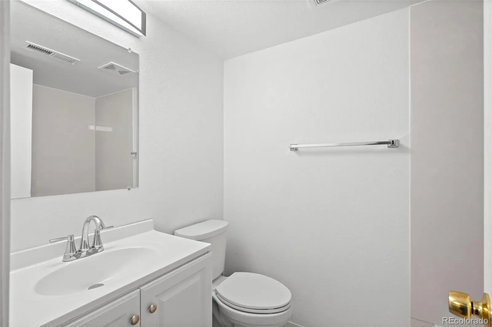 03242026235214 1600 10