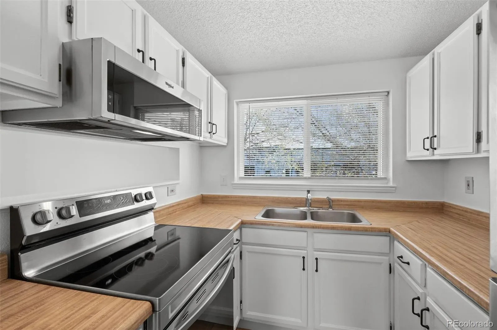 03242026235214 1600 3