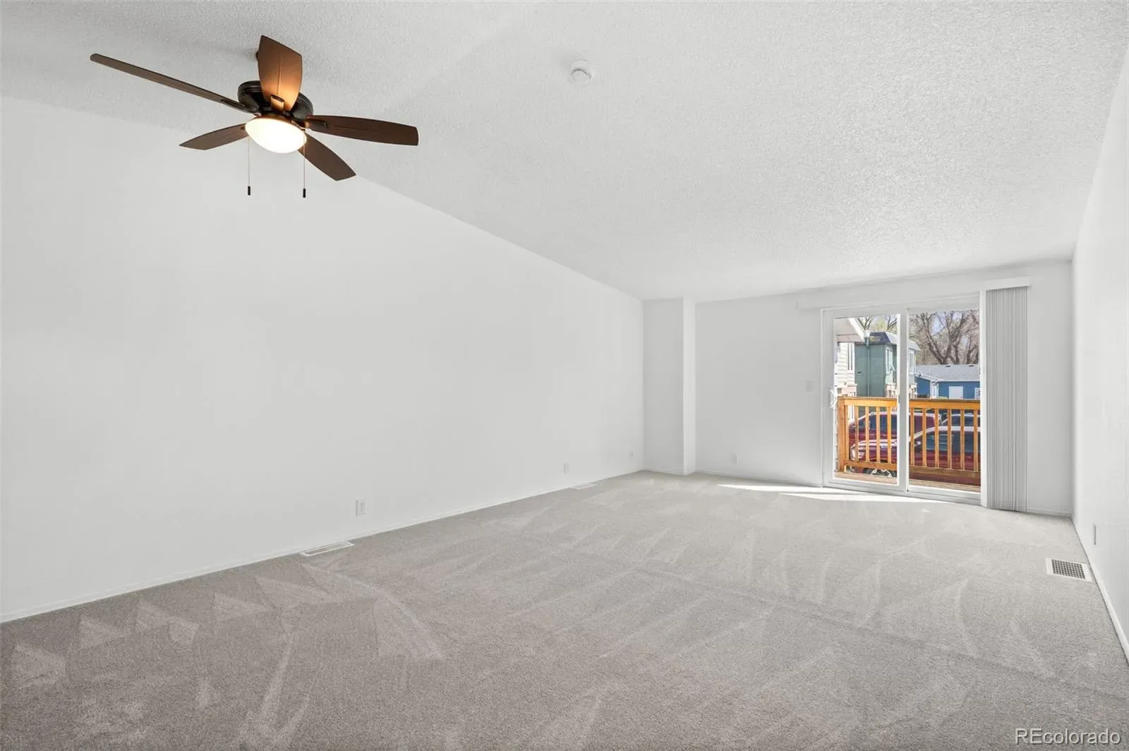 03242026235214 1600 6