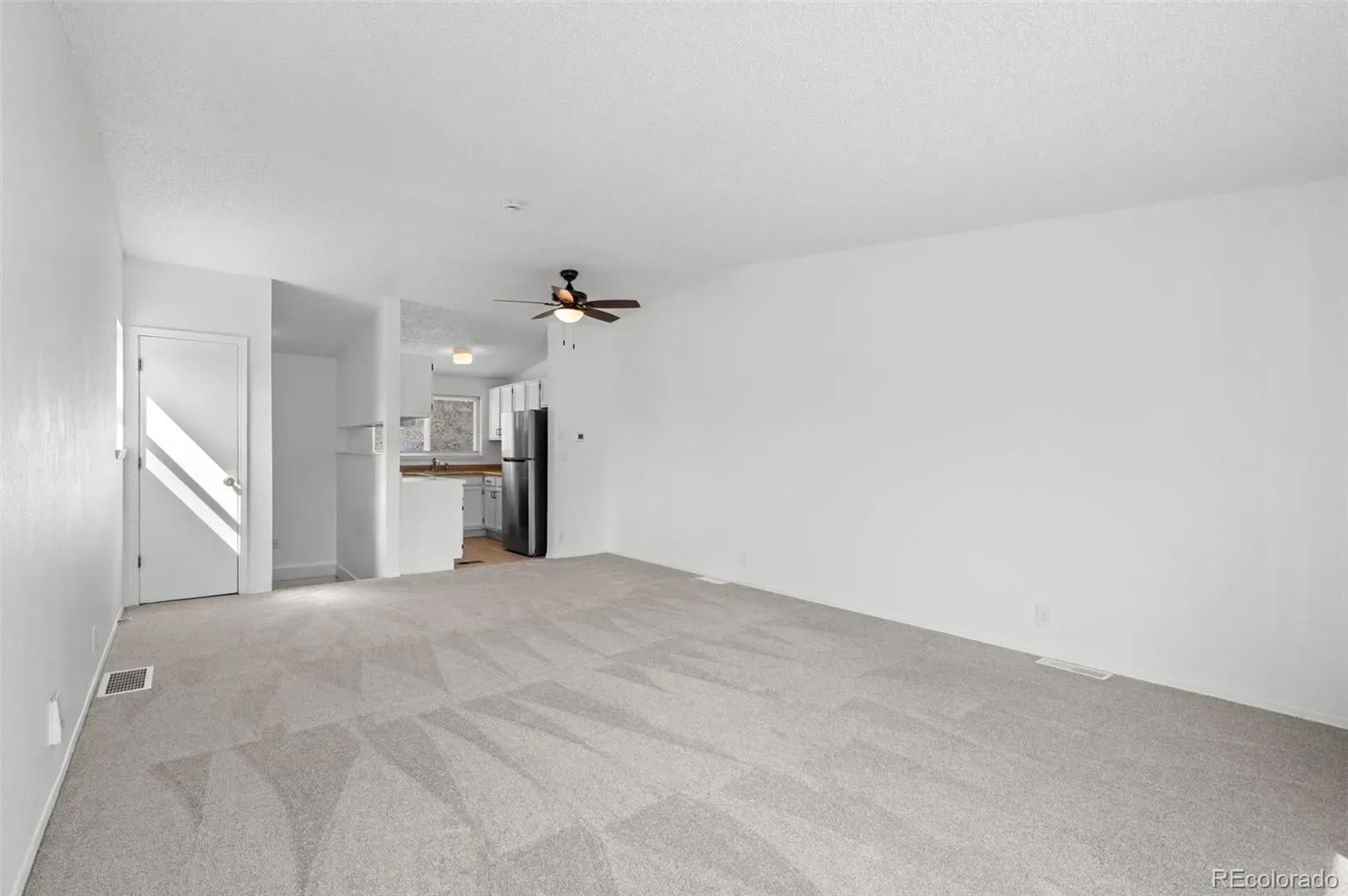 03242026235214 1600 7