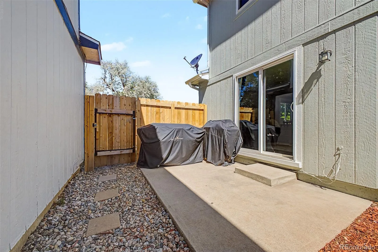 9331 Gray Court Westminster CO 80031 MLS #REC4431933 07102026172017 1600 24