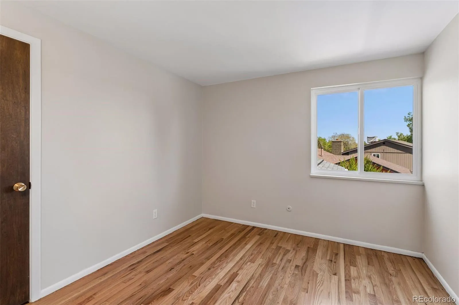 1995 S Poplar Street Denver CO 80224 MLS #REC4432510 05132026002445 1600 22