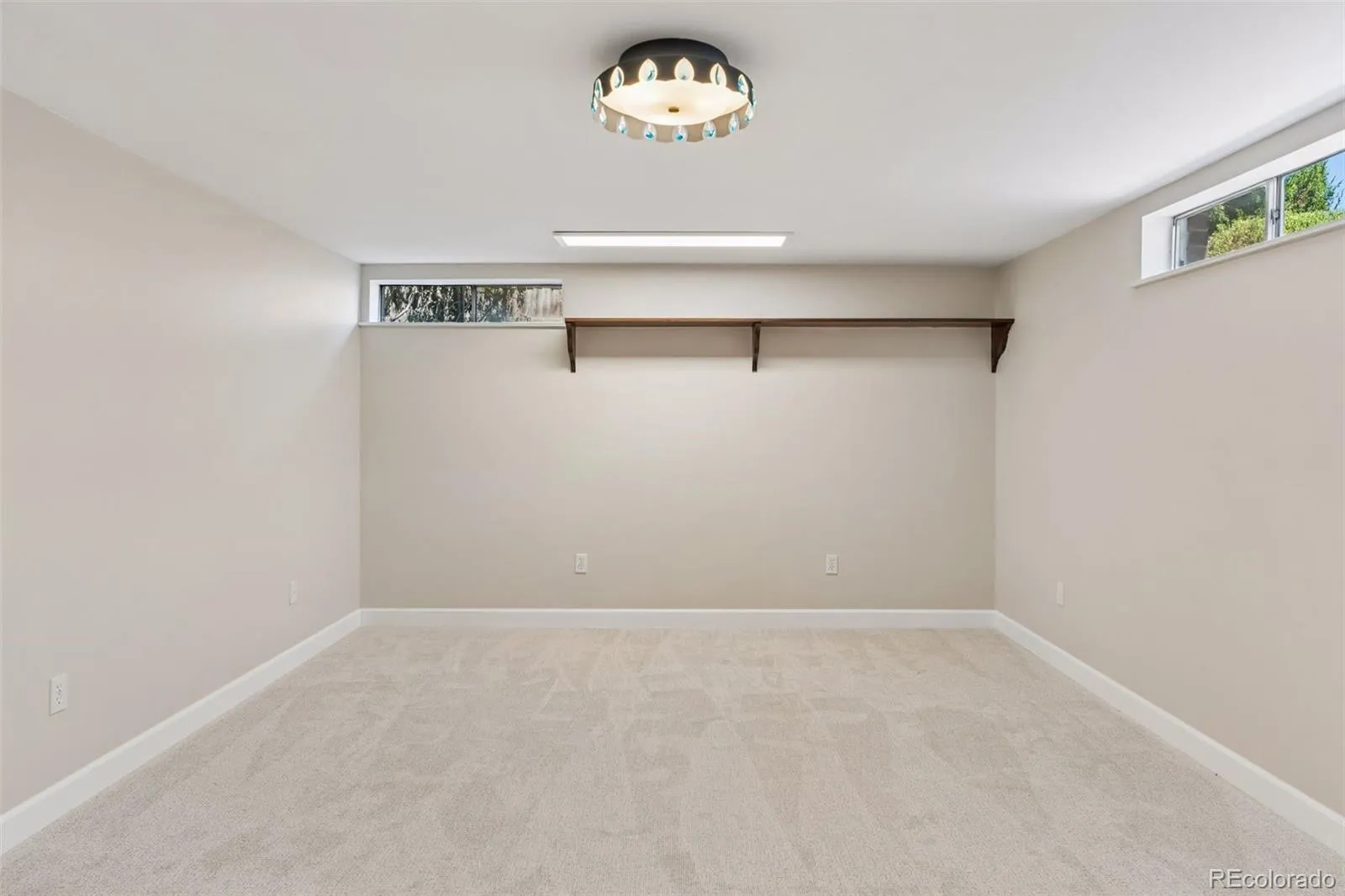 1995 S Poplar Street Denver CO 80224 MLS #REC4432510 05132026002445 1600 28