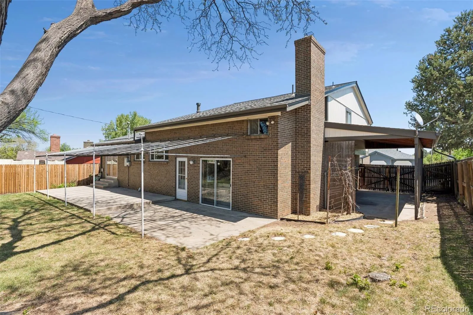1995 S Poplar Street Denver CO 80224 MLS #REC4432510 05132026002445 1600 36
