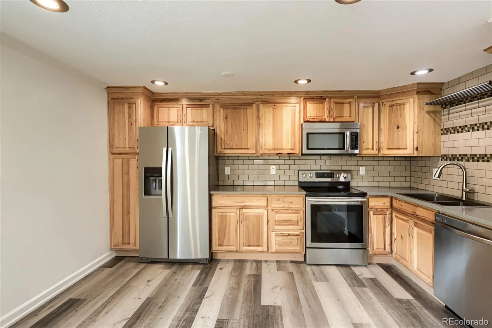 7355 E Quincy Avenue #108 Denver CO 80237 MLS #REC4432767 06252026141628 1600 10