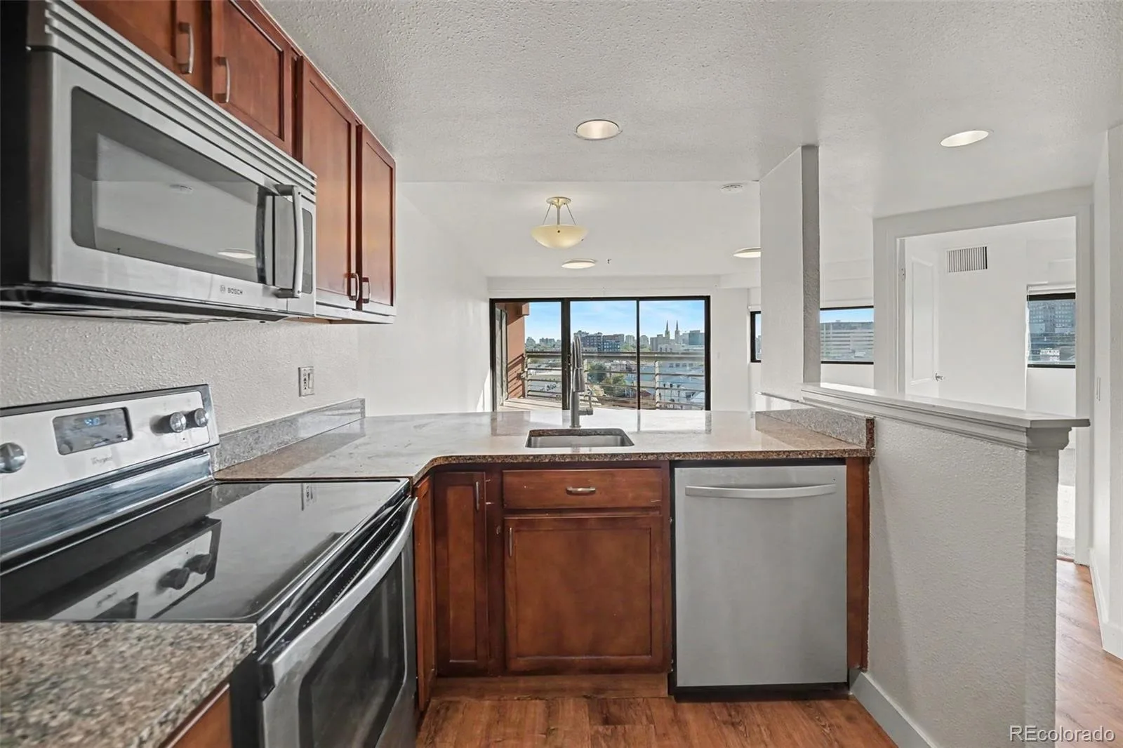 100 Park Avenue #1007 Denver CO 80205 | MLS #REC4434554 10122026170615 1600 10