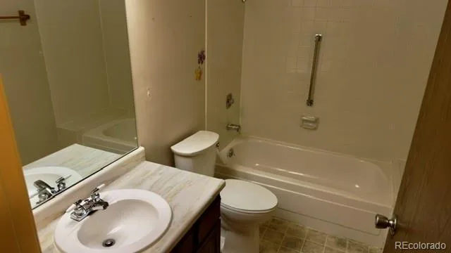 13661 E Marina Drive #204 Aurora CO 80014 | MLS #REC4434827 07242026050926 640 18