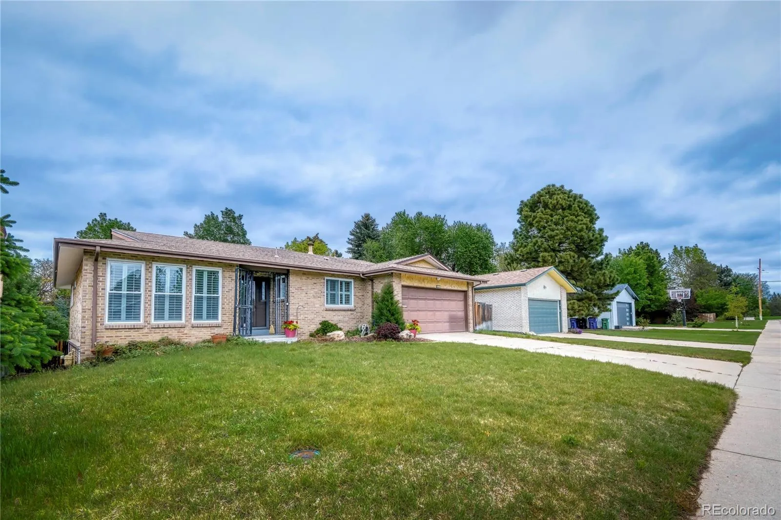 241 S Leyden Street Denver CO 80224 MLS #REC4435716 05242026154137 1600 1