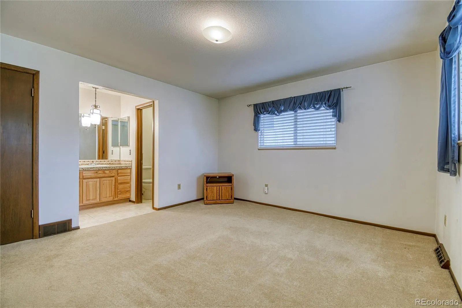 241 S Leyden Street Denver CO 80224 MLS #REC4435716 05242026154137 1600 11