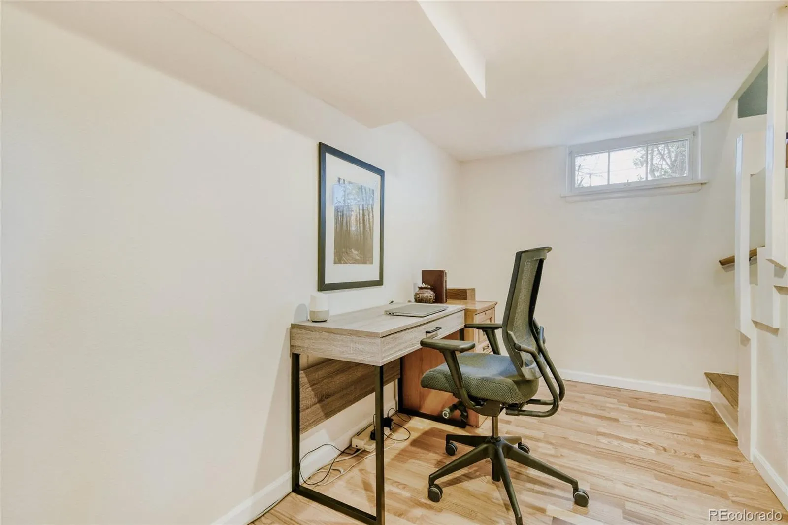 04102026012430 1600 15