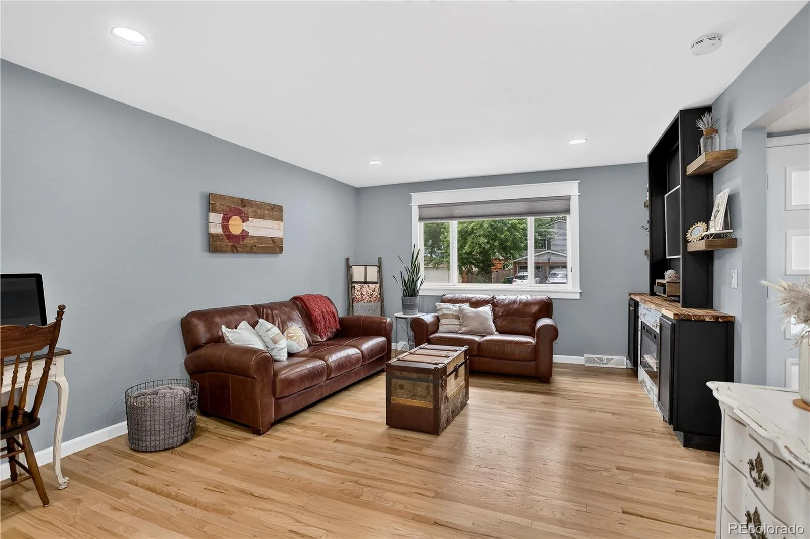 8897 W Woodard Drive Lakewood CO 80227 MLS #REC4436341 07112026161309 1600 12