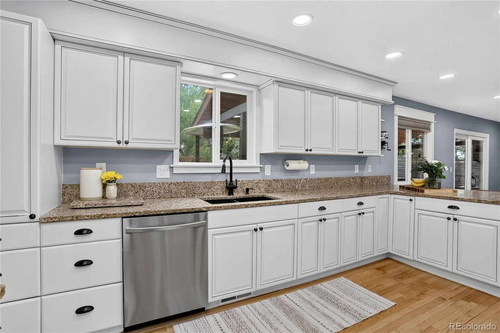 8897 W Woodard Drive Lakewood CO 80227 MLS #REC4436341 07112026161309 1600 6