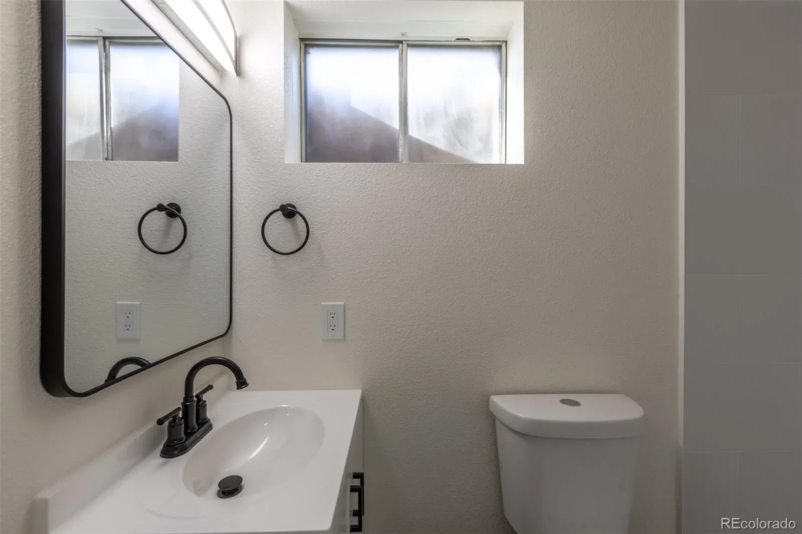 03132026054527 1600 25