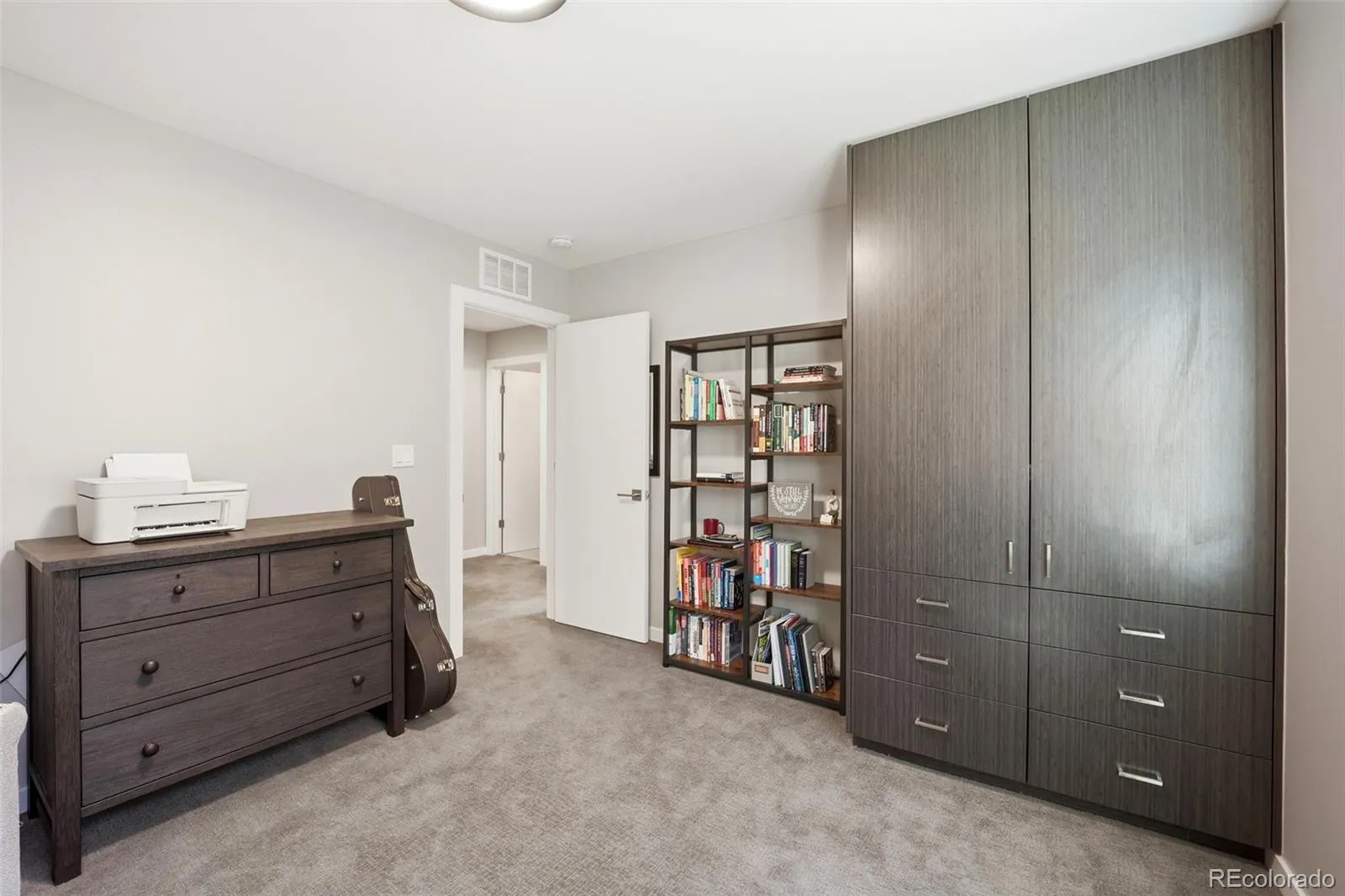 04082026134236 1600 28