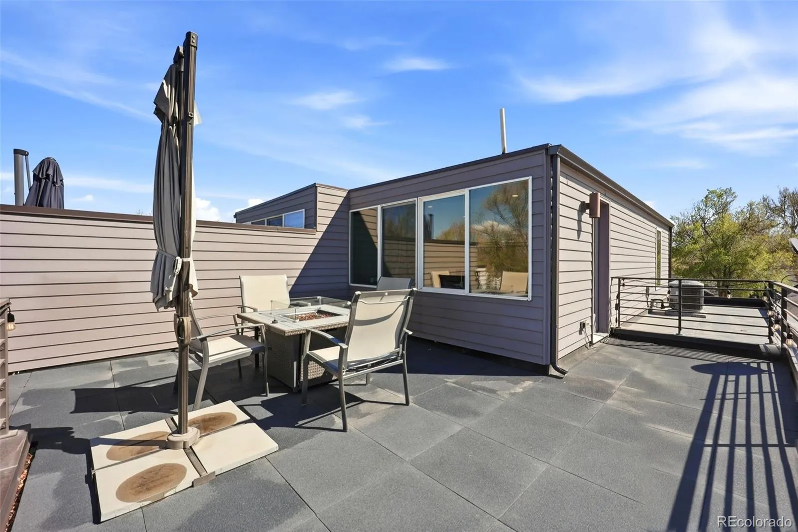 04082026134236 1600 39