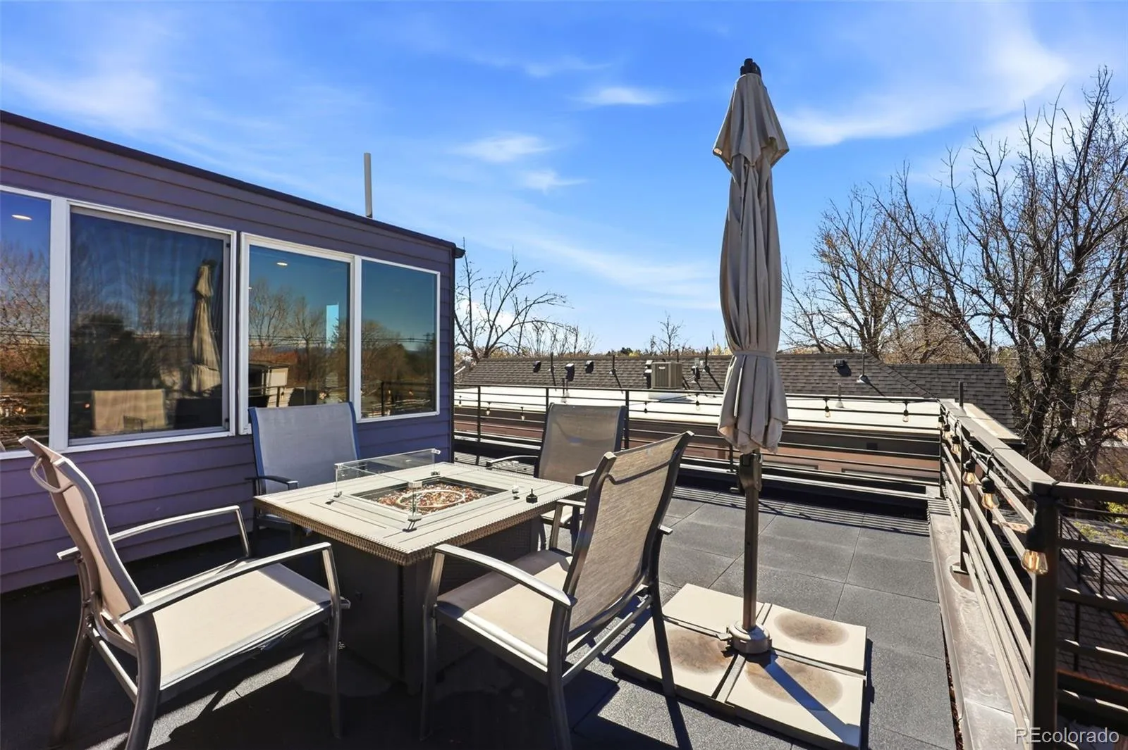 04082026134236 1600 40