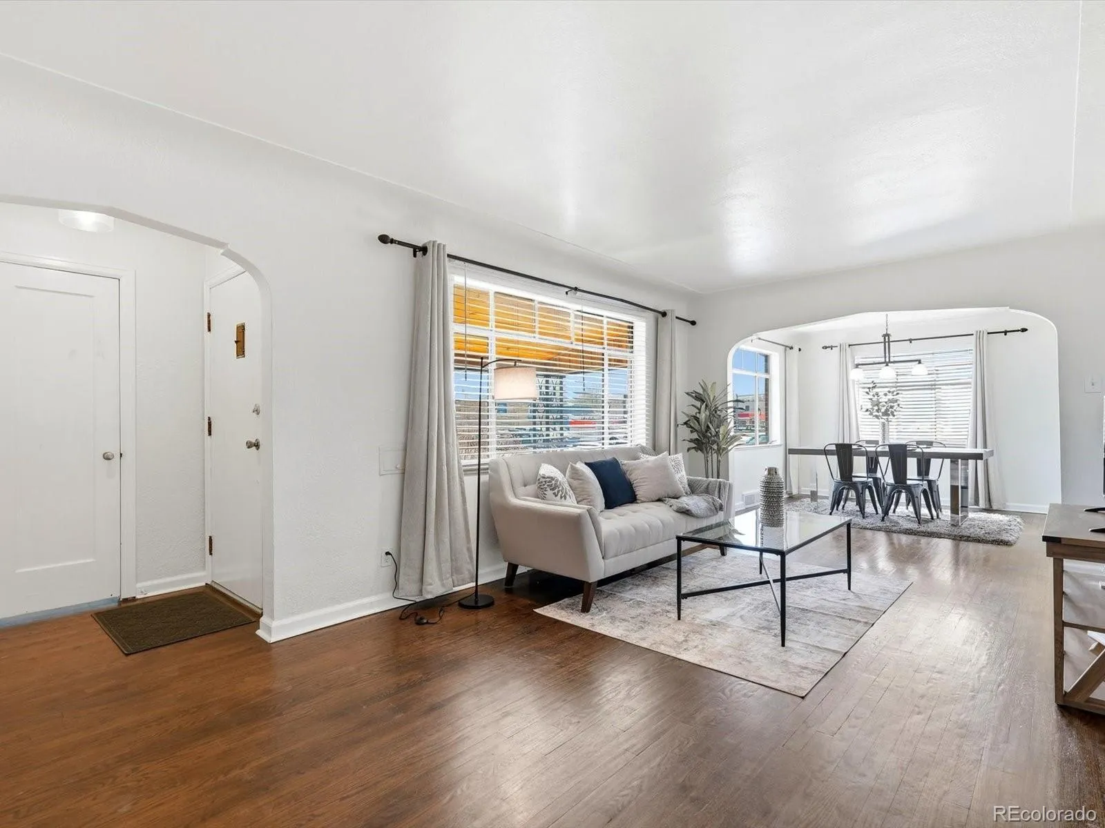 04092026214042 1600 2