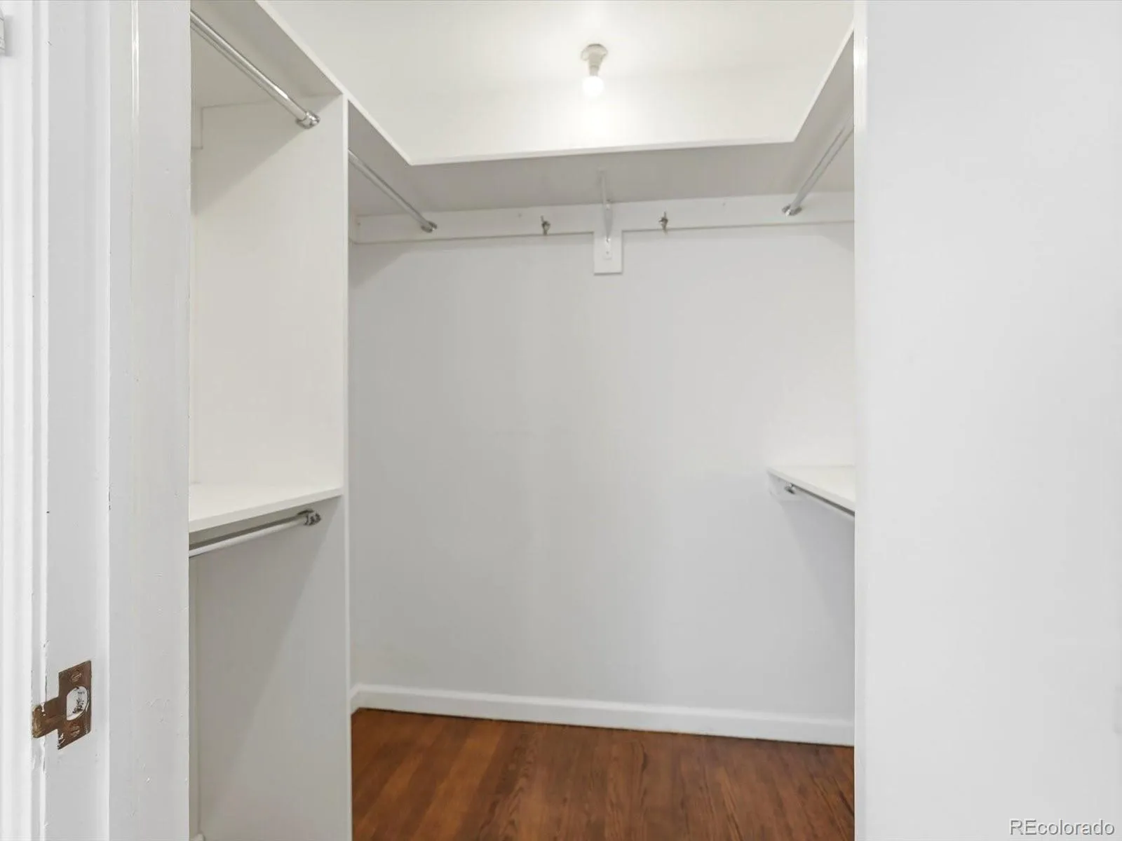 04092026214042 1600 22