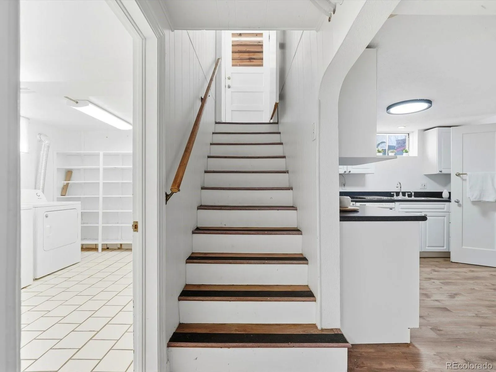 04092026214042 1600 24