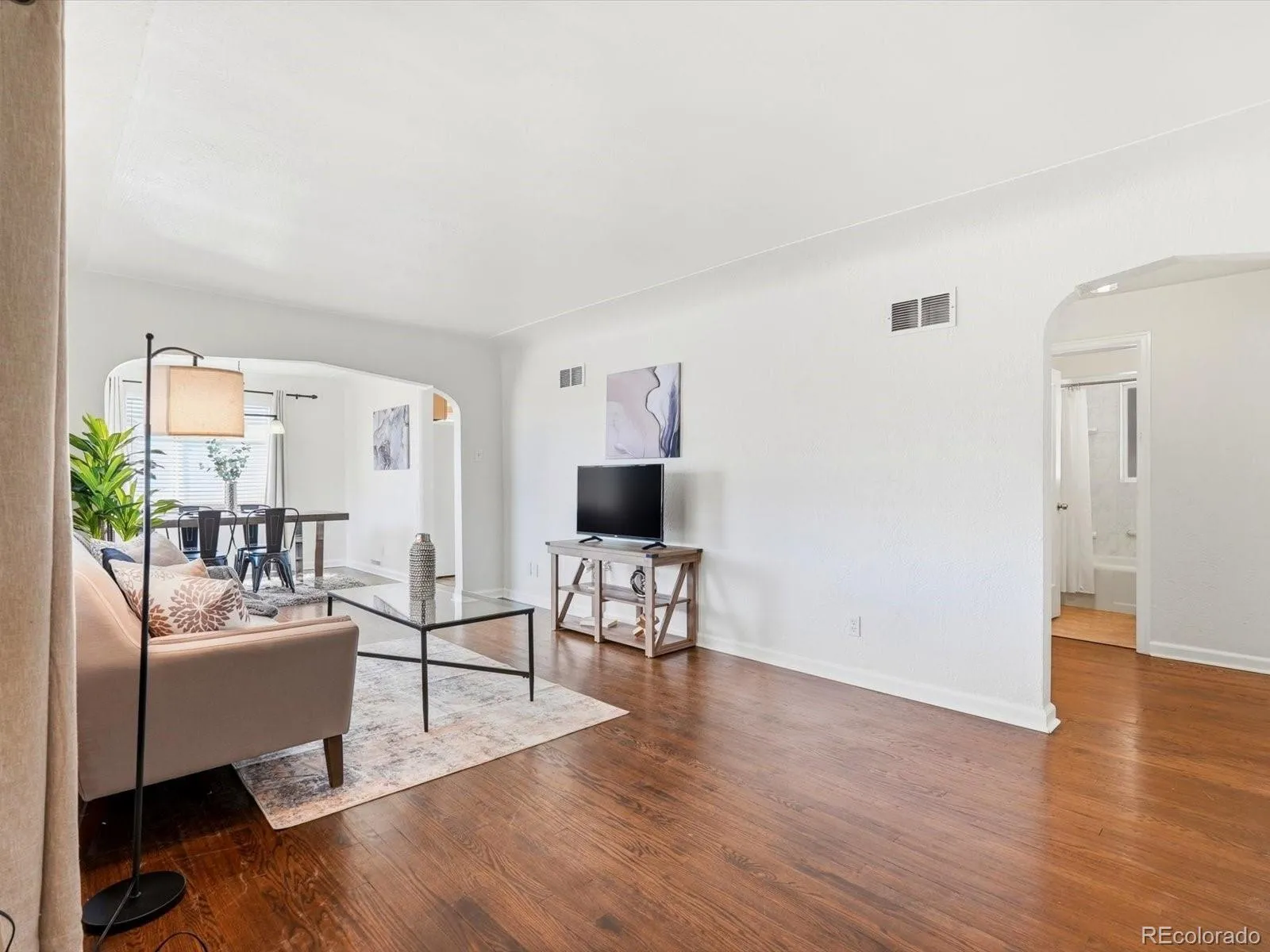 04092026214042 1600 3