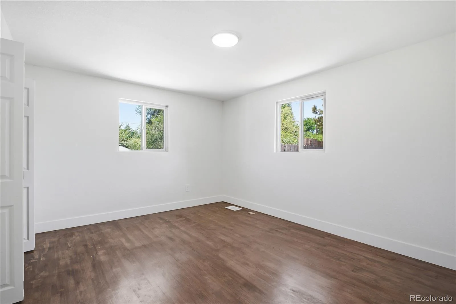850 S Everett Street Lakewood CO 80226 | MLS #REC4440768 08242026212845 1600 13
