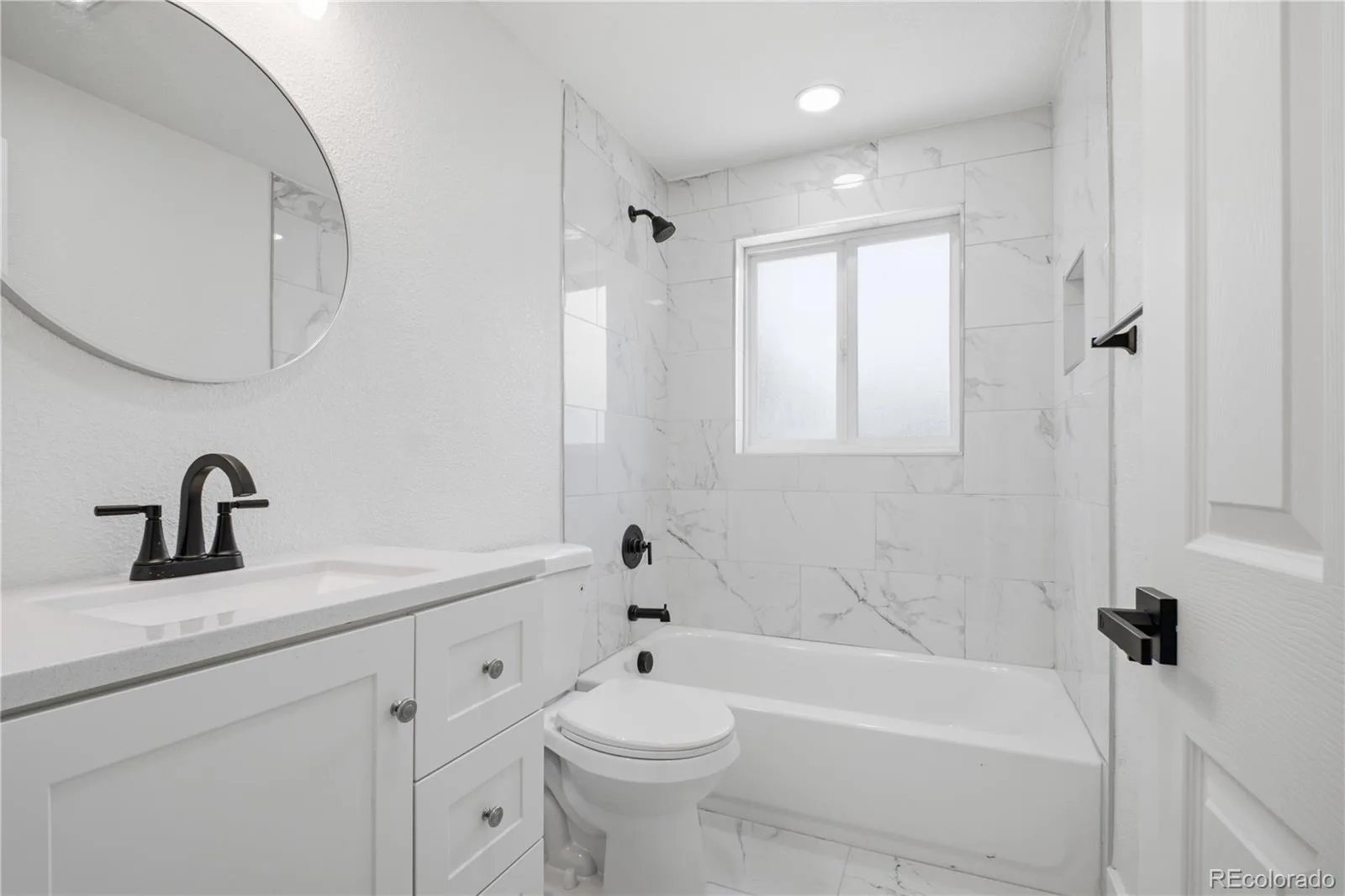 850 S Everett Street Lakewood CO 80226 | MLS #REC4440768 08242026212845 1600 15