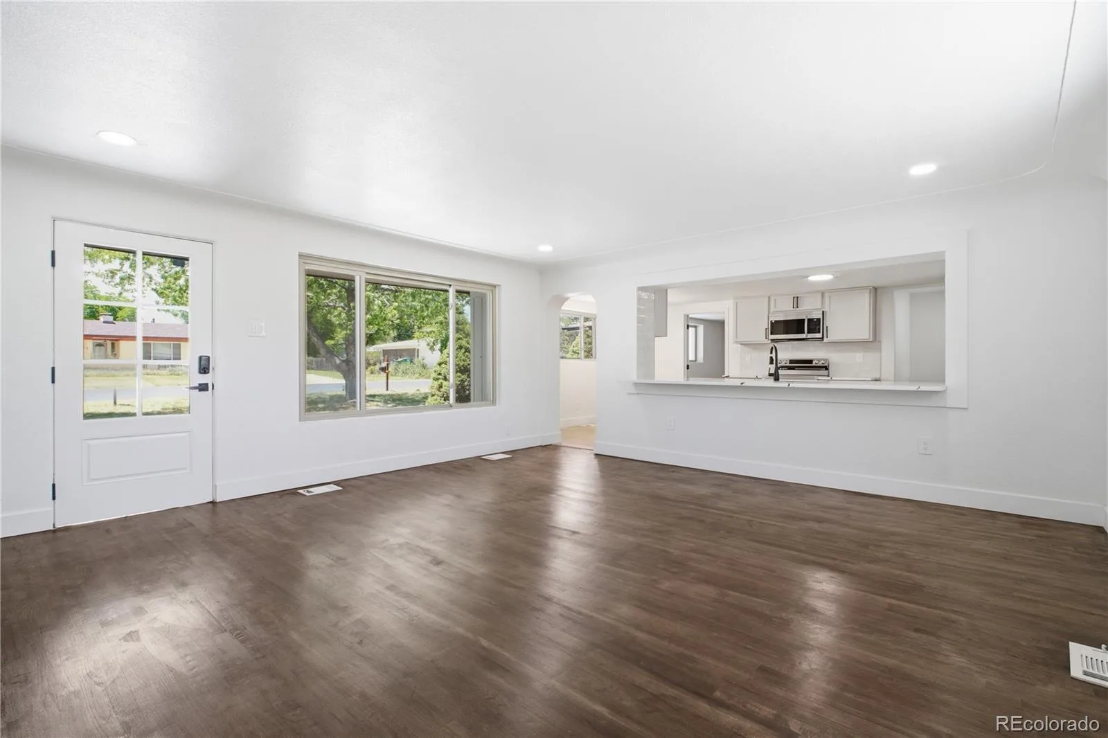 850 S Everett Street Lakewood CO 80226 | MLS #REC4440768 08242026212845 1600 4
